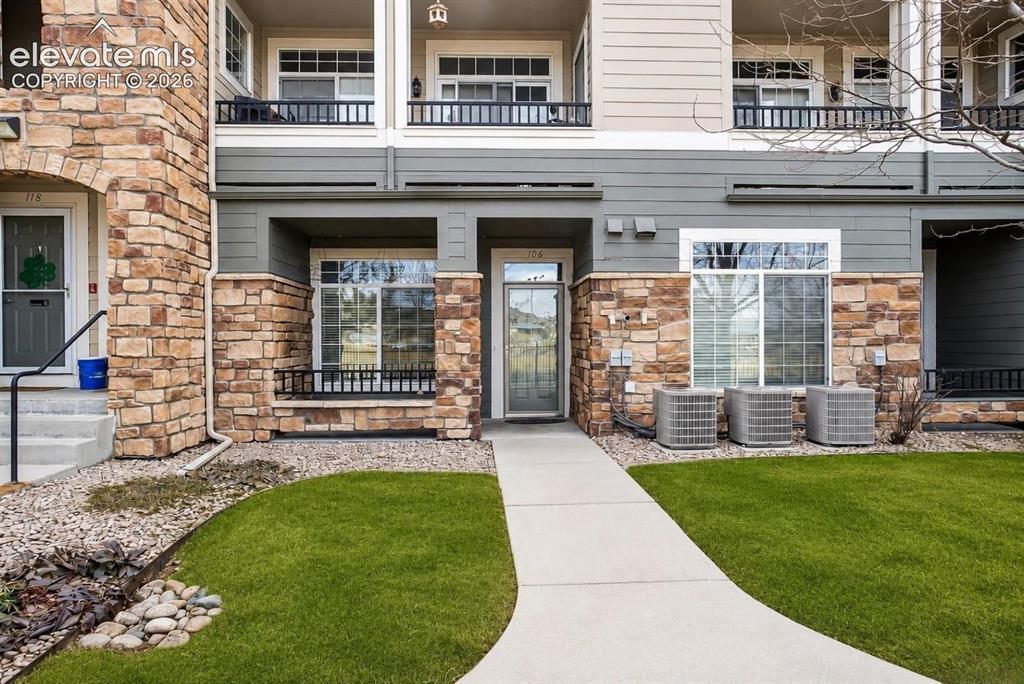 494 Black Feather Loop #106, Castle Rock, CO 80104