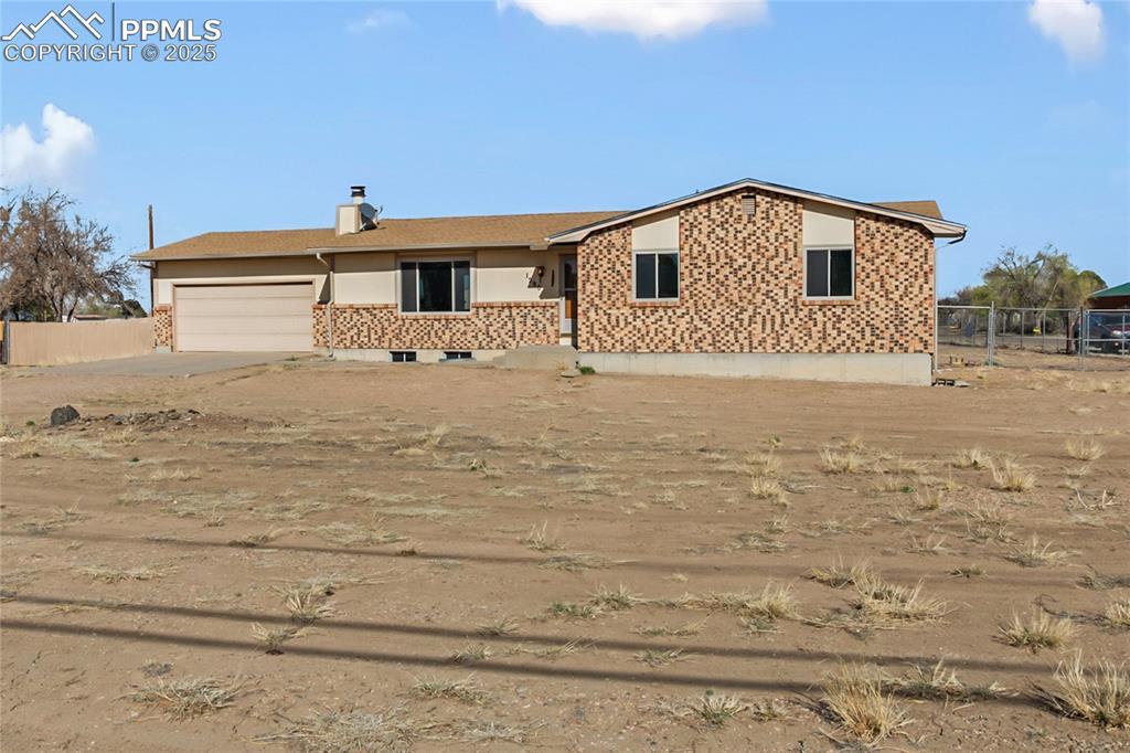 1290 30th Ln., Pueblo, CO 81006