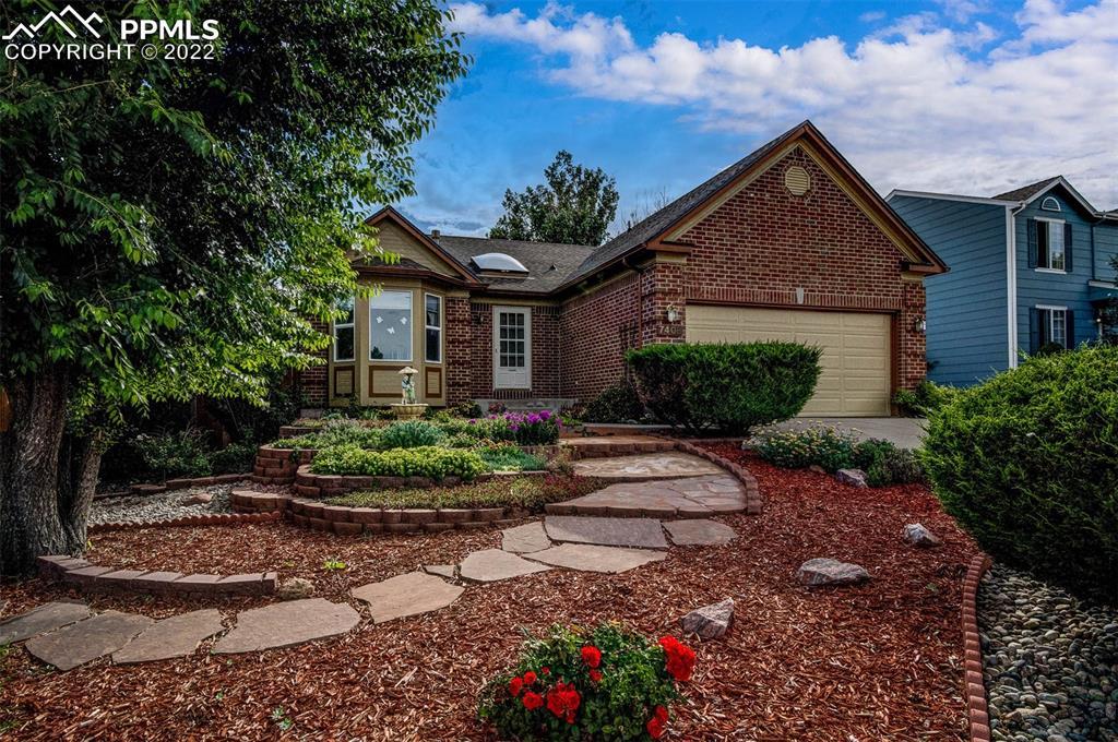 7408 Allens Park Dr., Colorado Springs, CO 80922