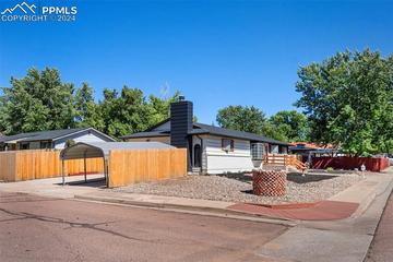 4718 Woodbury Dr., Colorado Springs, CO 80915