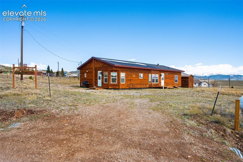 75 Sixth St., Como, CO 80432