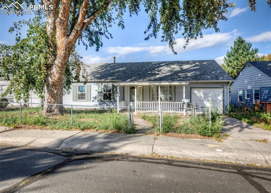2415 Byers Ave., Colorado Springs, CO 80905