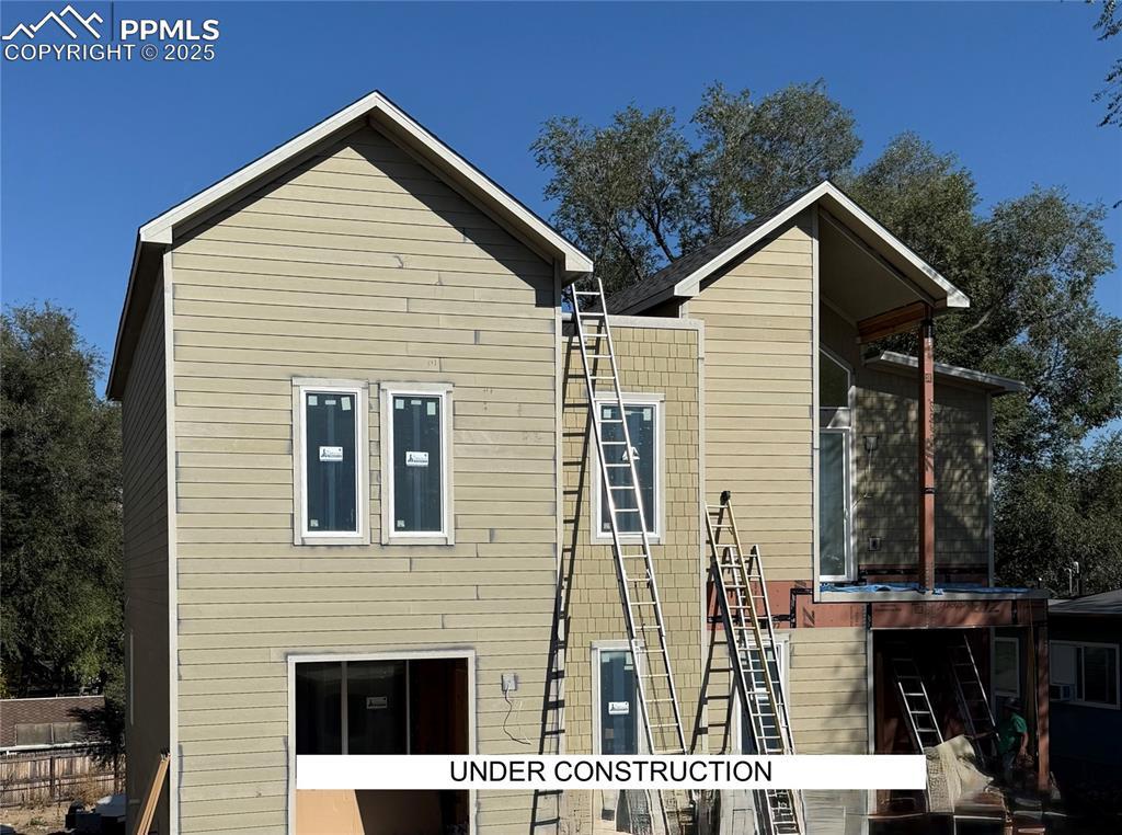 13 Noyer Ct., Colorado Springs, CO 80906