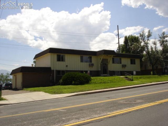 2625 King St., Colorado Springs, CO 80904