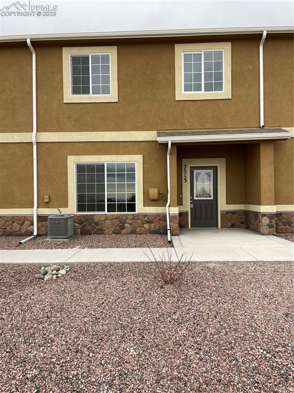 7513 Sand Lake Heights, Colorado Springs, CO 80908
