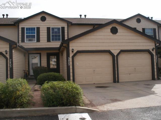 2455 Lexington Village Ln. #3, Colorado Springs, CO 80916