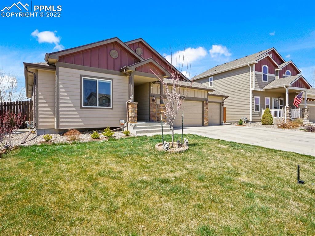 6320 Bearcat Loop, Colorado Springs, CO 80925