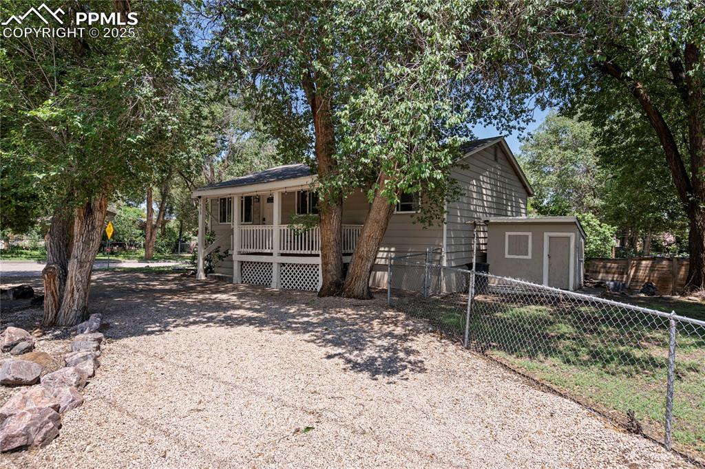 1633 N Chestnut St., Colorado Springs, CO 80907
