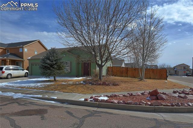 4503 Gunbarrel Dr., Colorado Springs, CO 80925