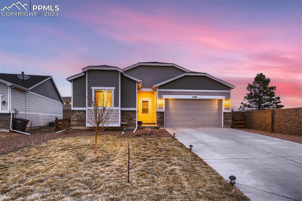 7388 Preble Dr., Colorado Springs, CO 80915