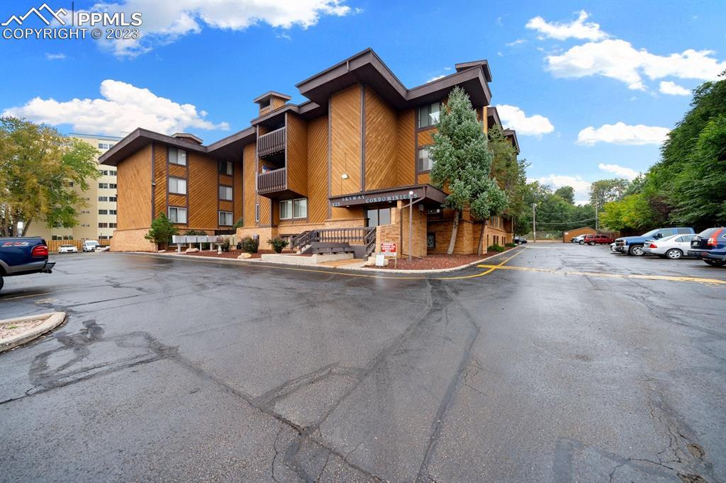935 Saturn Dr. #112, Colorado Springs, CO 80905