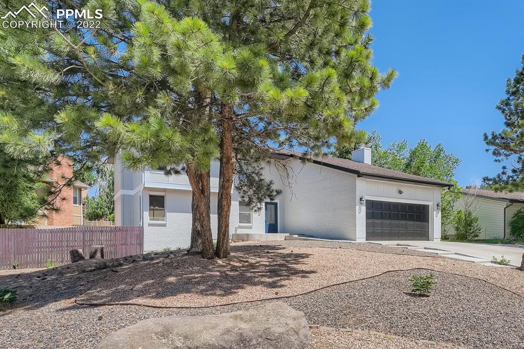 6437 Galway Dr., Colorado Springs, CO 80918