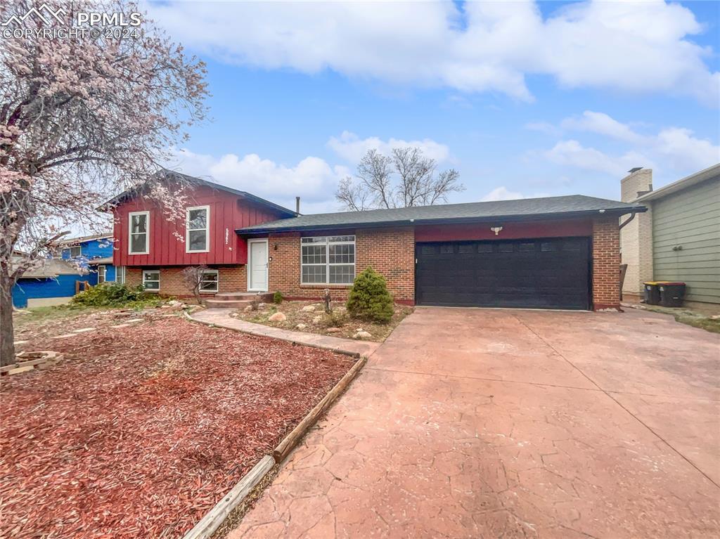 5962 Del Rey Dr., Colorado Springs, CO 80918