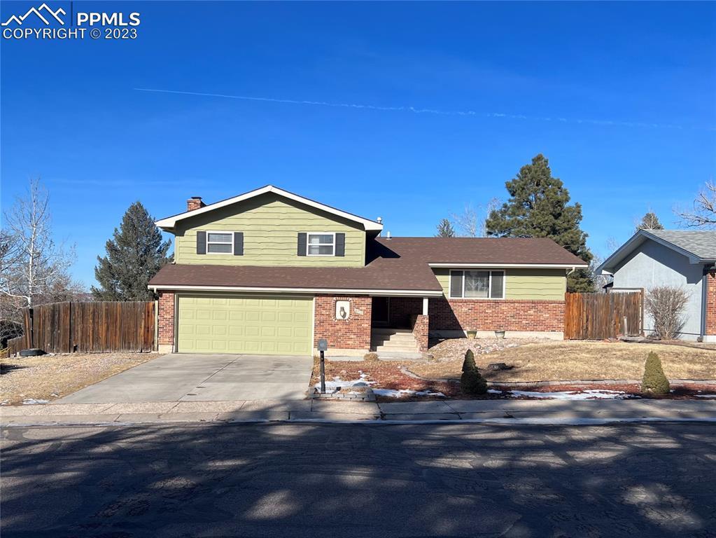 4910 Escapardo Way, Colorado Springs, CO 80917
