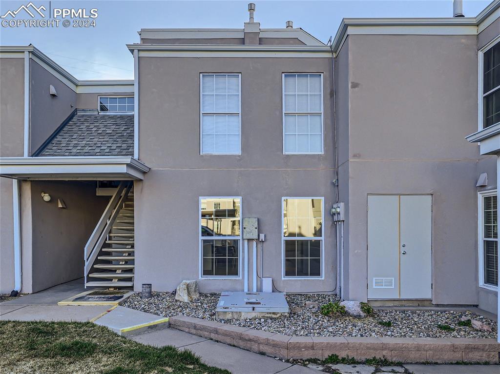 3440 Parkmoor Village Dr. #B, Colorado Springs, CO 80917