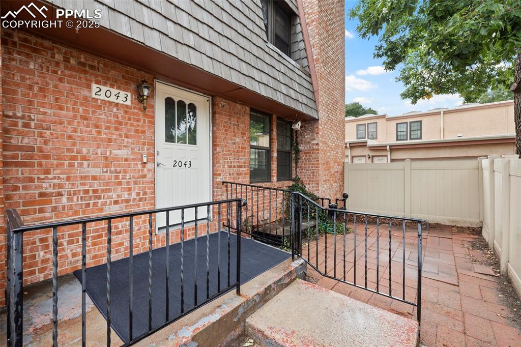2043 Sussex Ln., Colorado Springs, CO 80909
