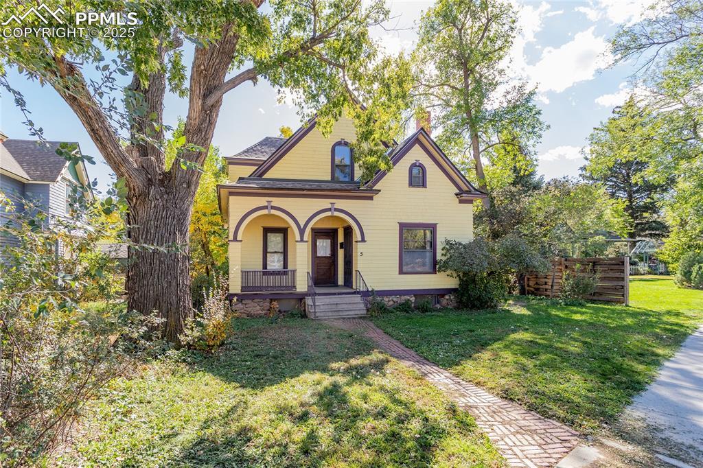 5 Cheyenne Blvd., Colorado Springs, CO 80905