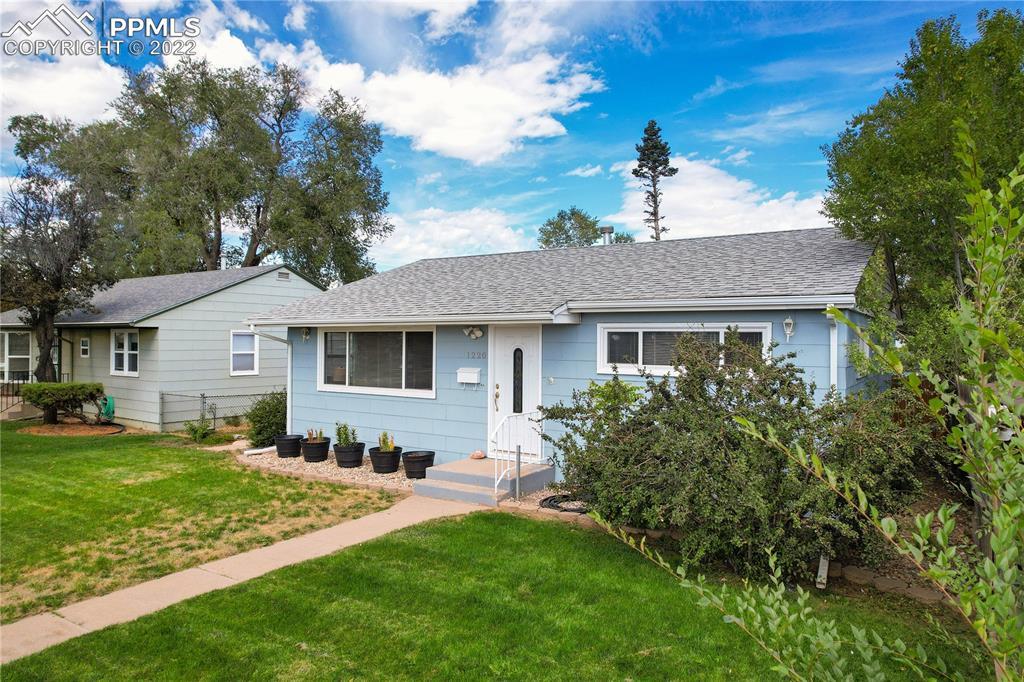 1220 E Fountain Blvd., Colorado Springs, CO 80910