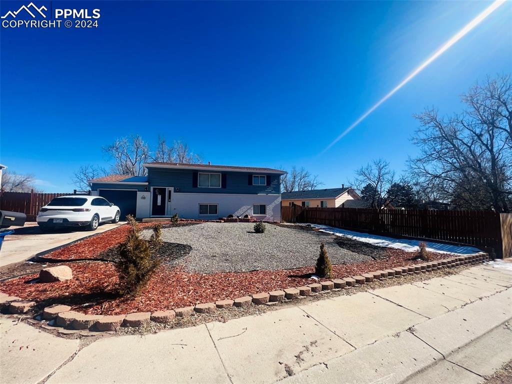 1425 Chippewa Ct., Colorado Springs, CO 80915
