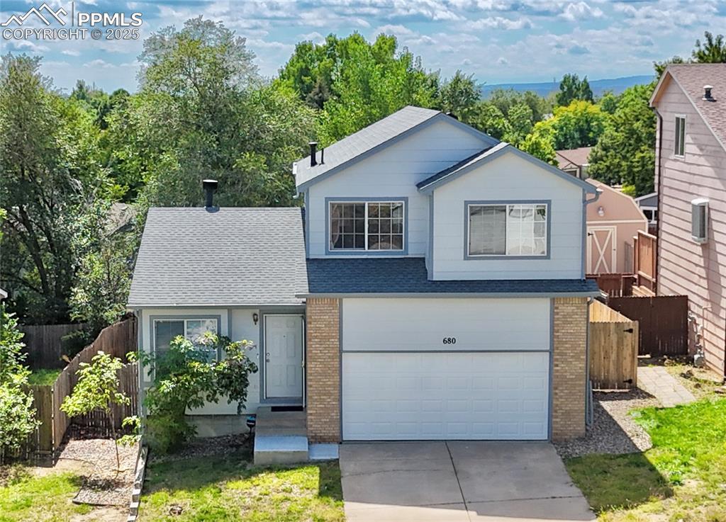 680 Welsh Cir., Colorado Springs, CO 80916