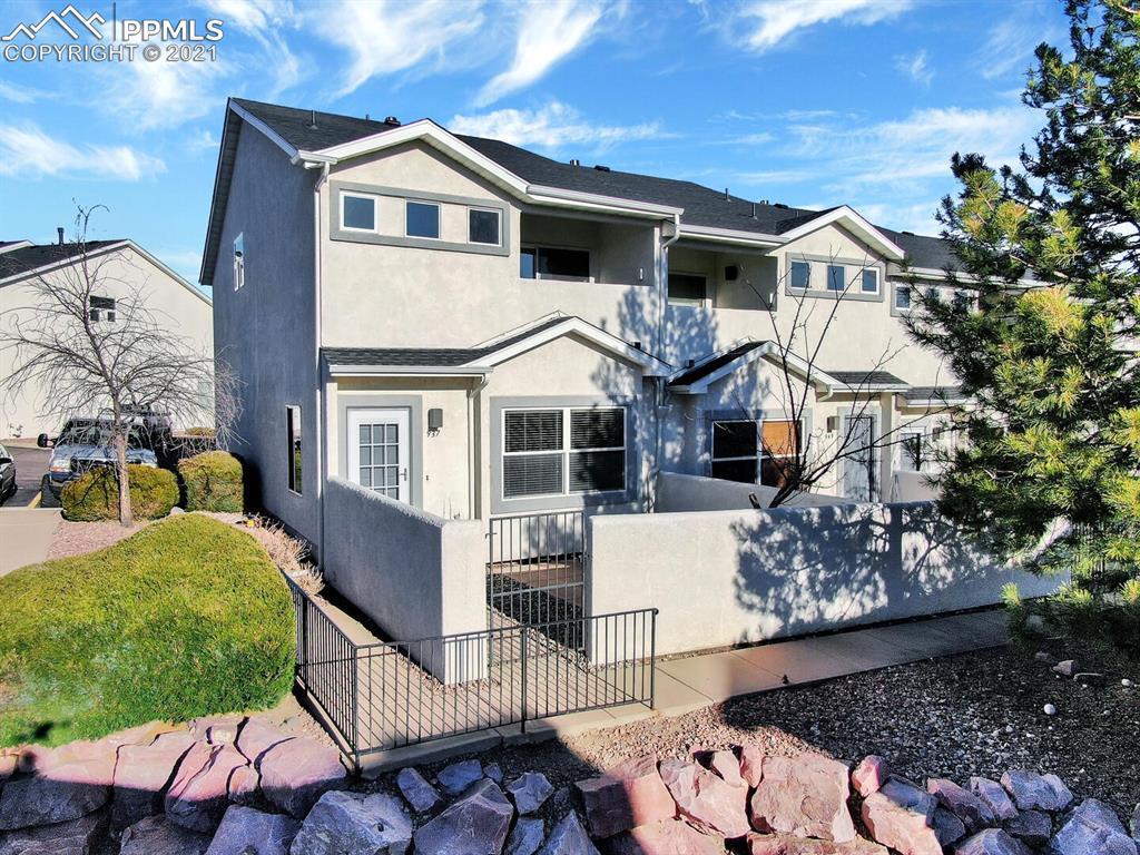 937 Mountain Crest View, Colorado Springs, CO 80906