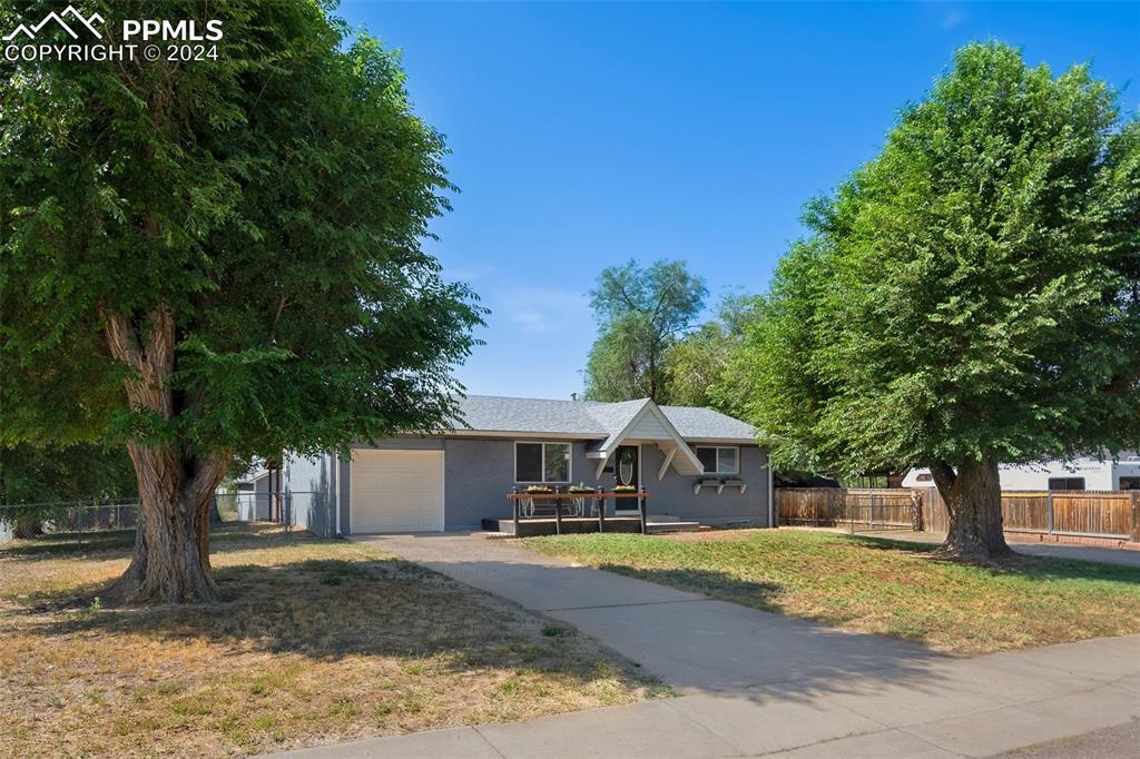 229 Cunningham Dr., Colorado Springs, CO 80911