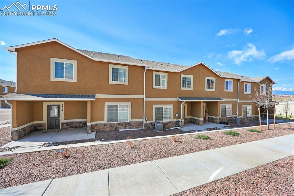 7144 Sand Lake Heights, Colorado Springs, CO 80908
