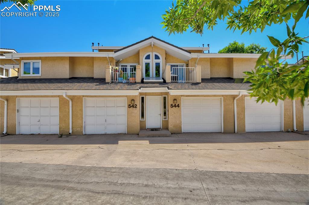 542 Observatory Dr., Colorado Springs, CO 80904