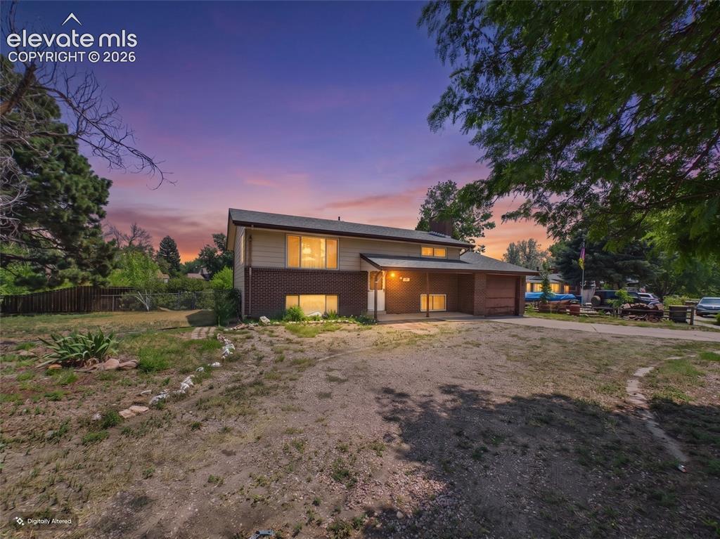 1301 N Murray Blvd., Colorado Springs, CO 80915