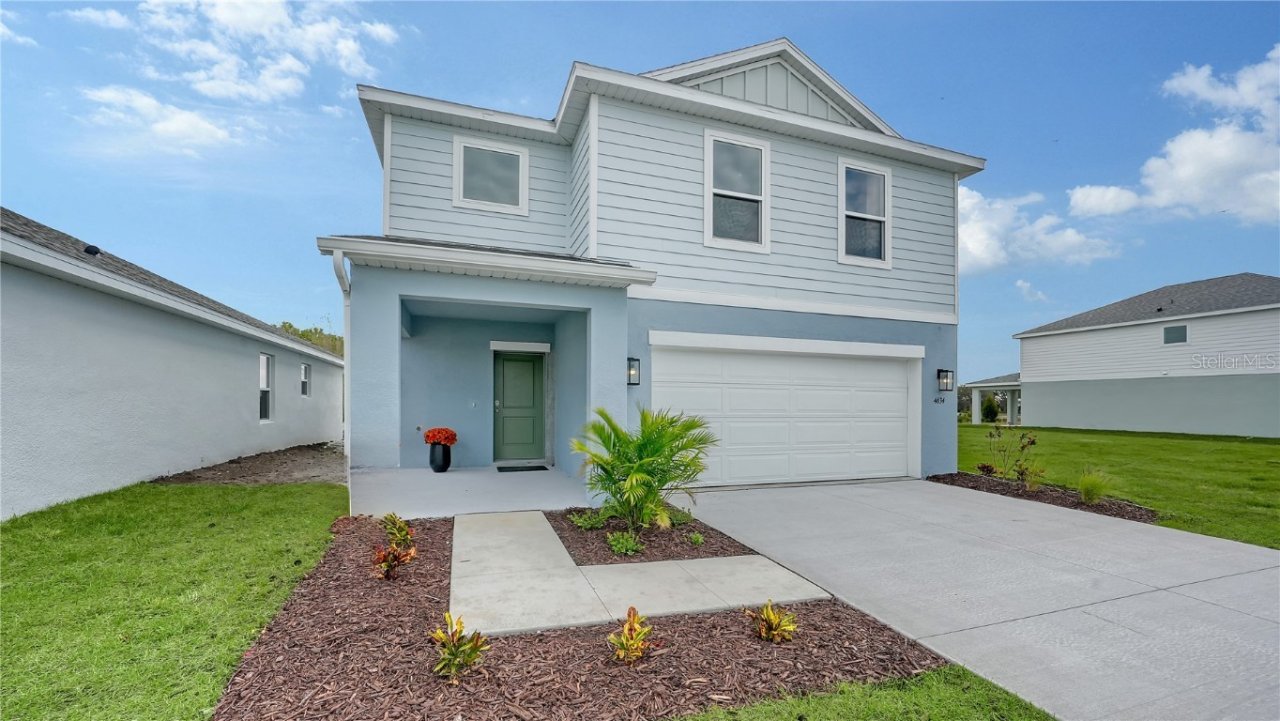 Buttonwood model in Gamble Creek, Parrish, FL, built by SimplyDwell Homes