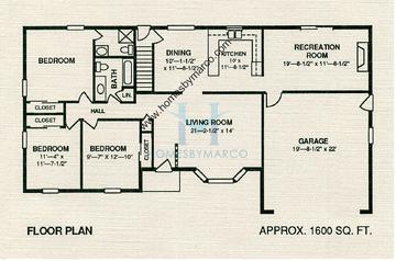 Photos of the Ranchwood model in the Indian Oaks subdivision in Plainfield, IL