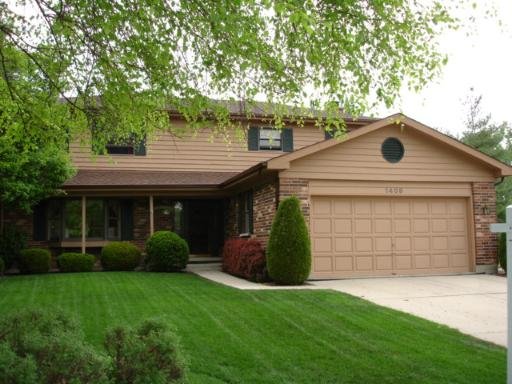 Bryn Mawr model in Interlaken Meadows, Libertyville, IL, built by Cambridge Homes