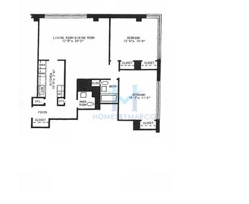 Photos of the L model in the Shoreline Towers subdivision in Chicago, IL