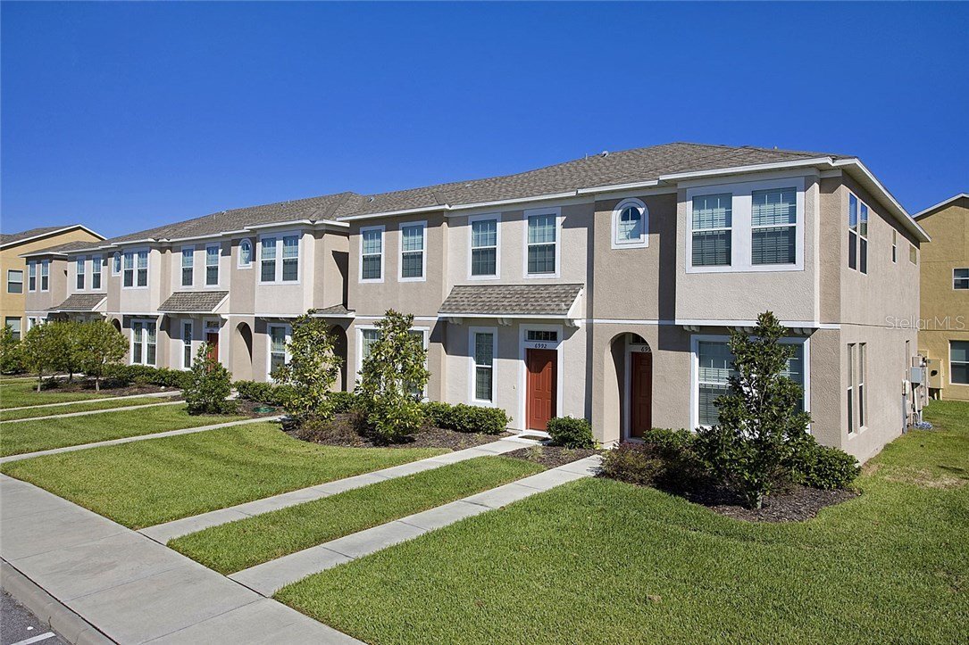 Adler model in Edgestone at Artisan Lakes, Palmetto, FL, built by Taylor Morrison