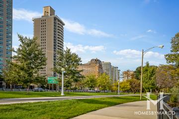 Lake View neighborhood in Chicago, IL