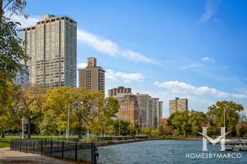 Lake View neighborhood in Chicago, IL