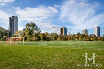 Lincoln Park neighborhood in Chicago, IL