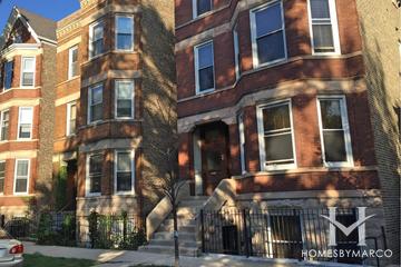 Logan Square neighborhood in Chicago, IL