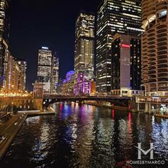 Loop neighborhood in Chicago, IL