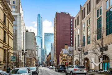 River North neighborhood in Chicago, IL