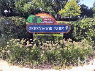 Photos of Greenwood Park in Niles, IL
