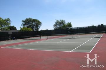 Wood Oaks Green Park in Northbrook, IL