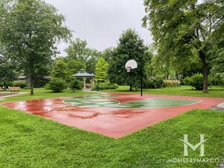Greenview Park in Northbrook, IL