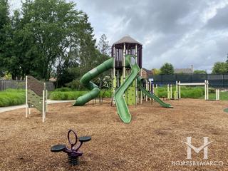 Crestwood Park in Northbrook, IL