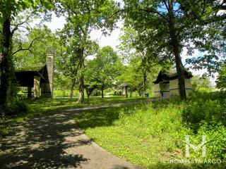 Les Arends Forest Preserve in Batavia, IL