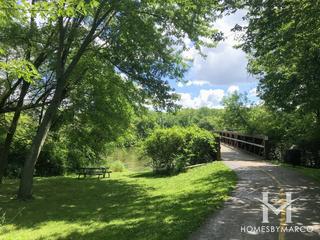 Marina Woods Park in Oswego, IL