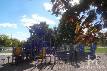 Birchwood Park in Palatine, IL