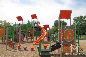 Hummingbird Park in Palatine, IL