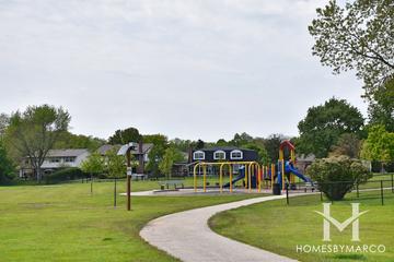 Cove Park in Schaumburg, IL