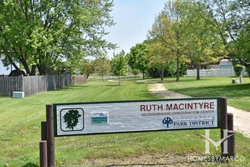Photos of Ruth Macintyre Conservation Area in Schaumburg, IL